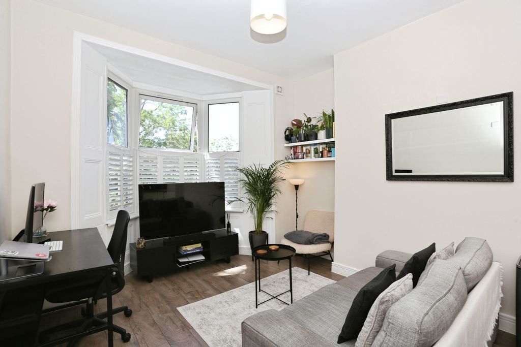 Property photo 3 of 18 Open Plan Living