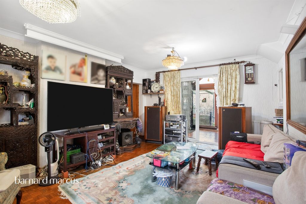 Property photo 2 of 29