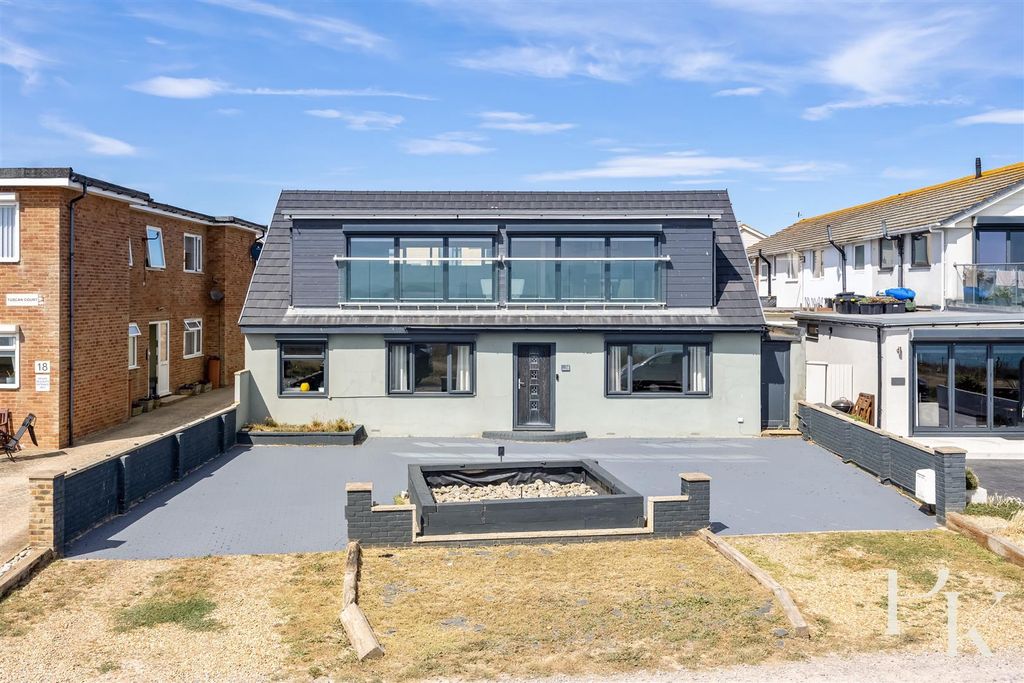 Property photo 1 of 31