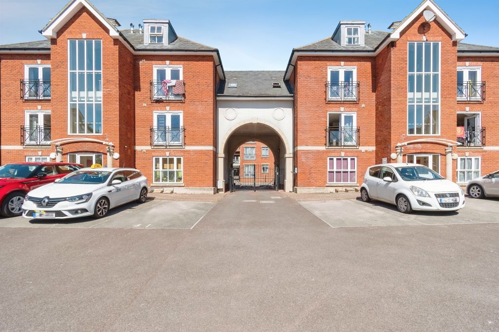 Property photo 2 of 4