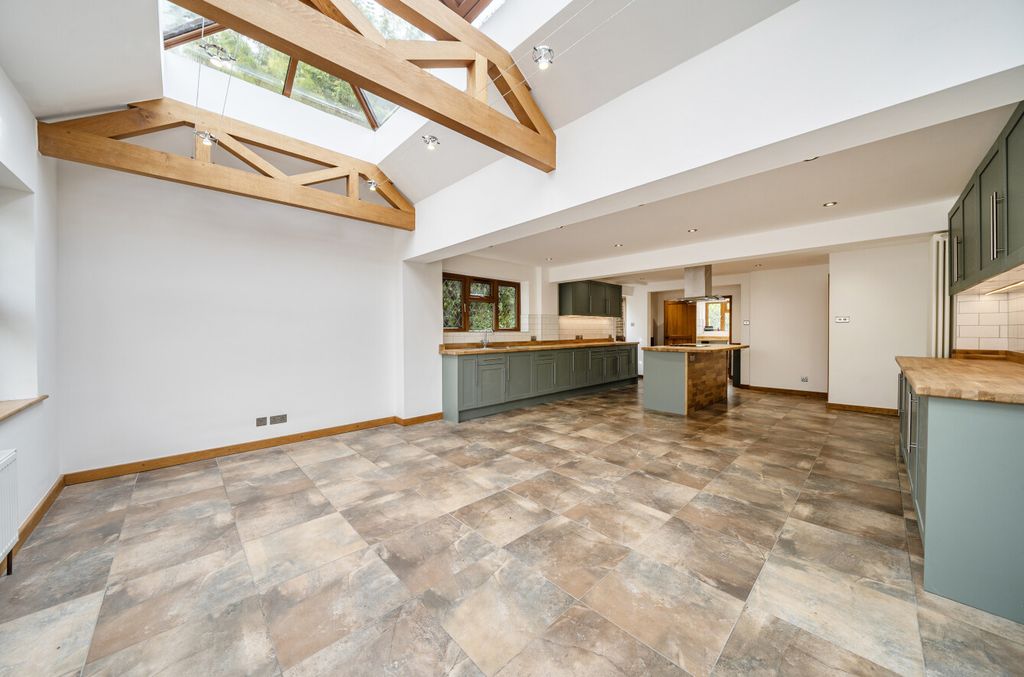 Property photo 3 of 24 1457658-9-6A0c625...