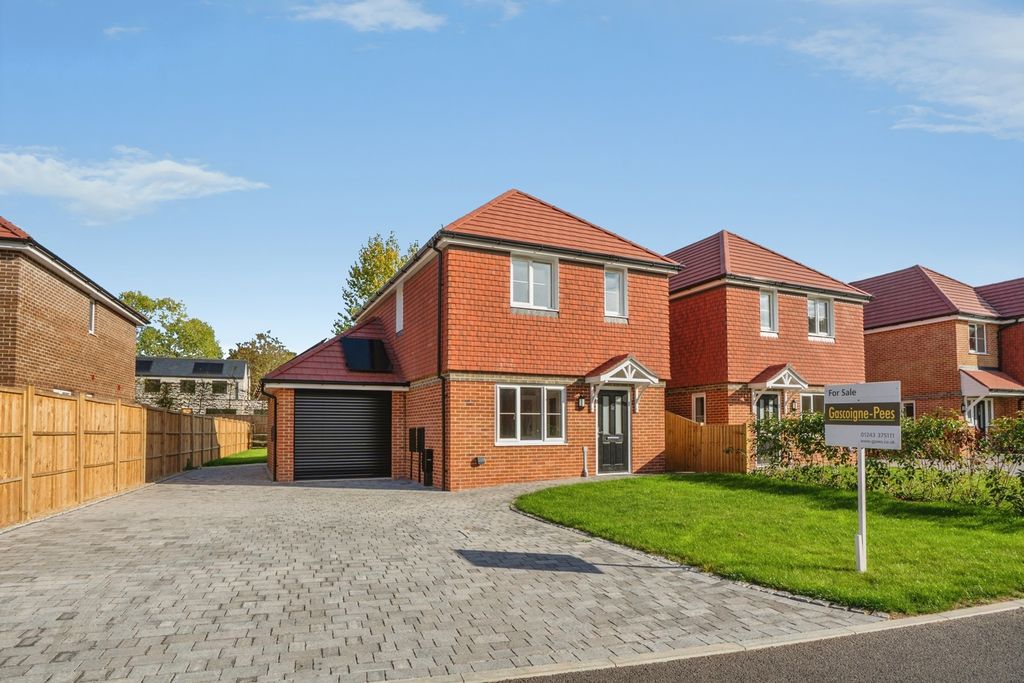 Property photo 1 of 17 Pbox-Img.Jpg