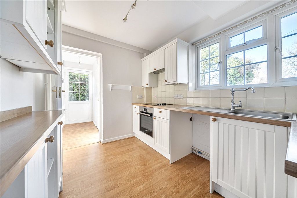 Property photo 3 of 15 Picture No. 21