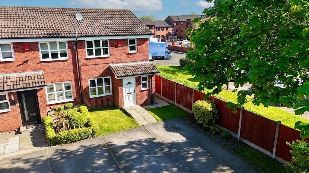 Property photo 1 of 18