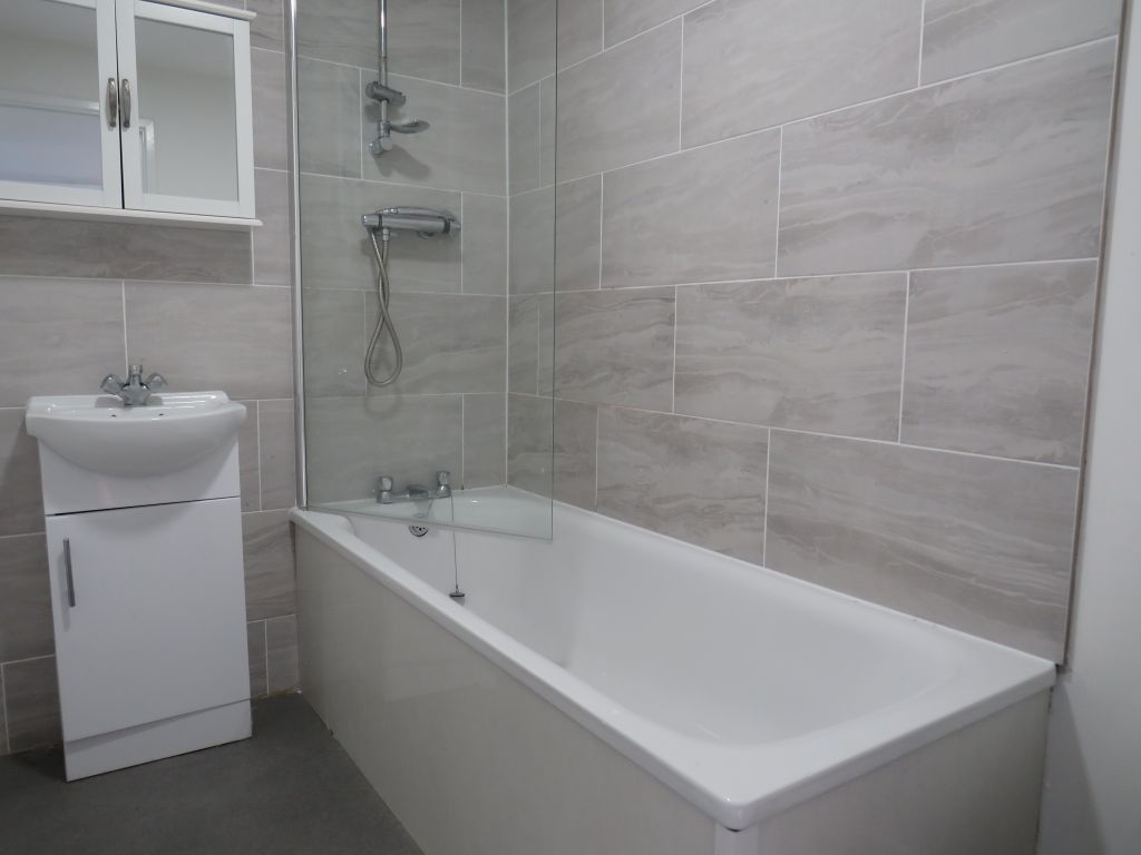 Property photo 2 of 5 Image