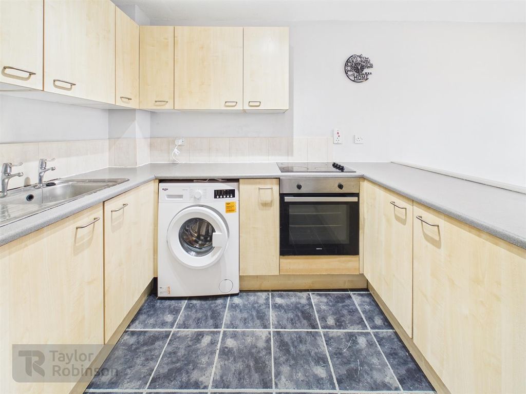 Property photo 2 of 8 Cam02600G0-Pr0640-Still001.Jpg