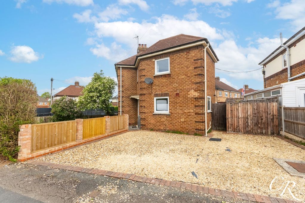 Property photo 1 of 15