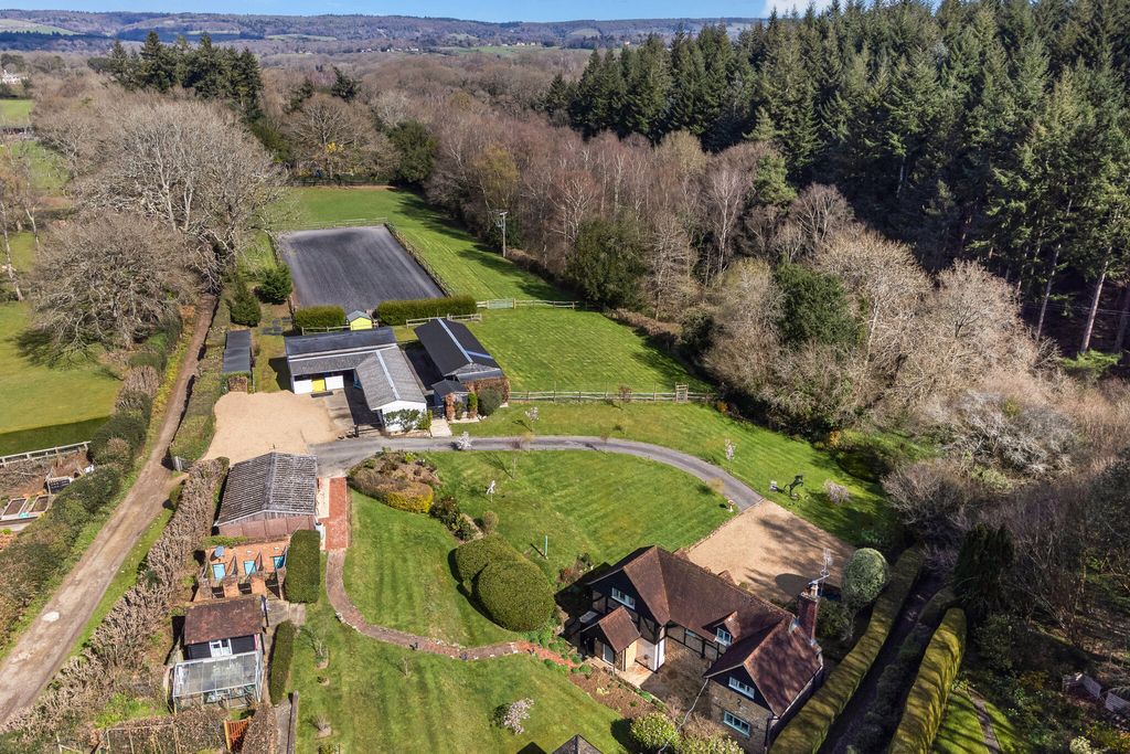 Property photo 1 of 19