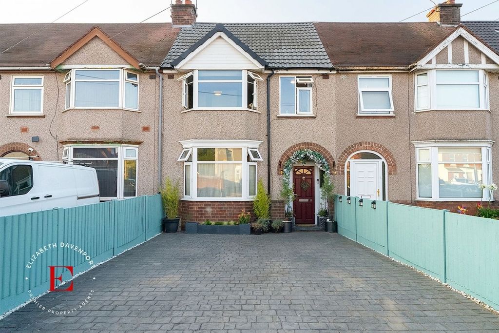 Property photo 1 of 27