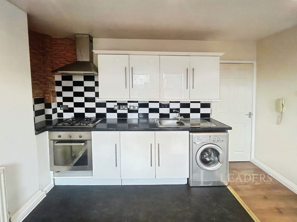 Property photo 3 of 9 Dumf P1914 2