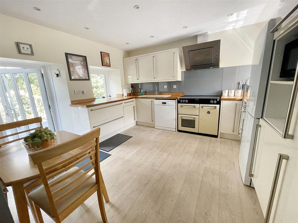 Property photo 2 of 30 Img_6664.Jpg