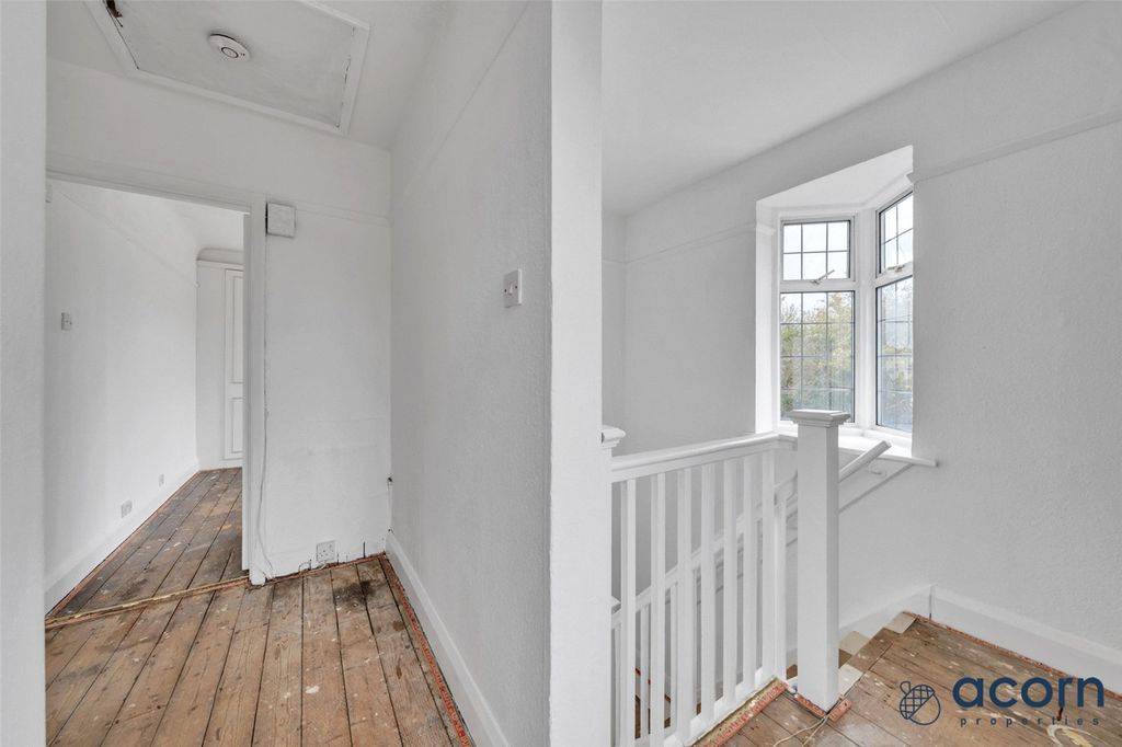 Property photo 2 of 13 Picture No. 22