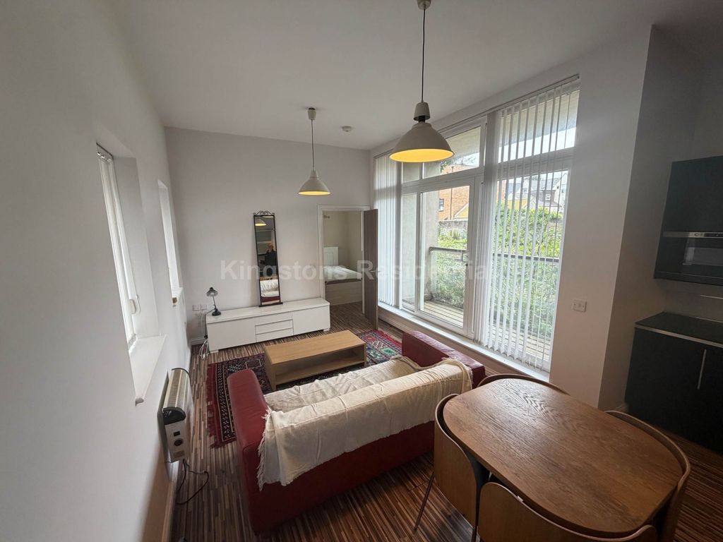 Property photo 3 of 11