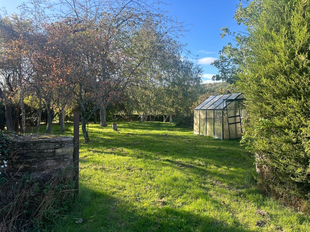 Property photo 2 of 8 Orchard