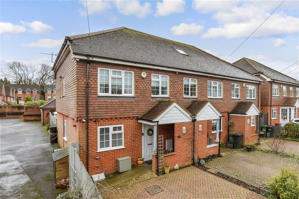 Property photo 1 of 21 External (Web)