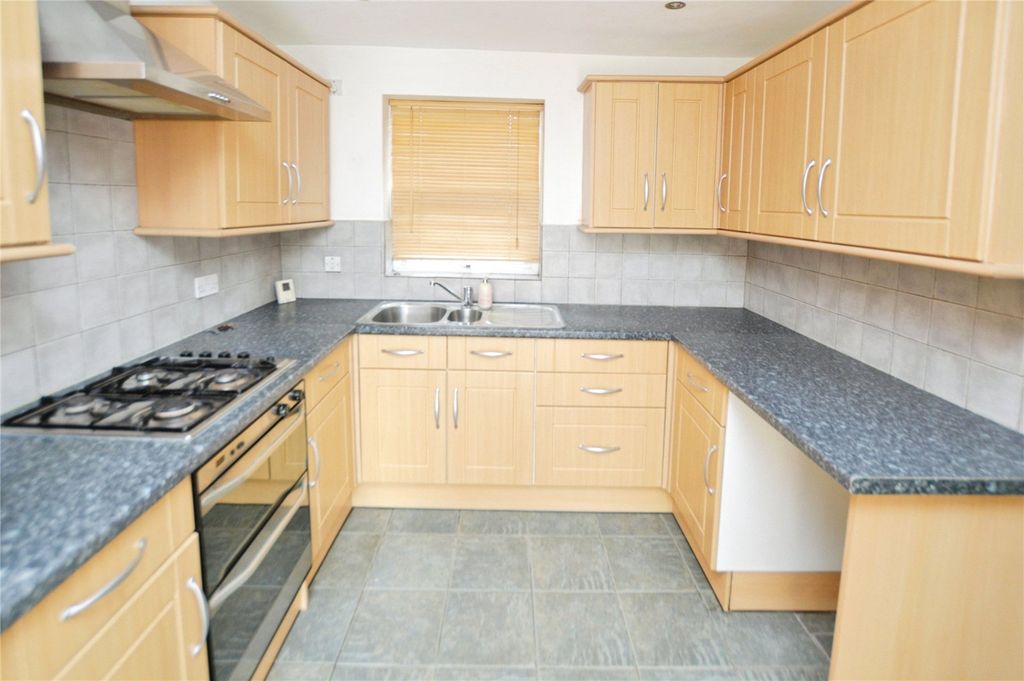 Property photo 2 of 15 Picture No. 24
