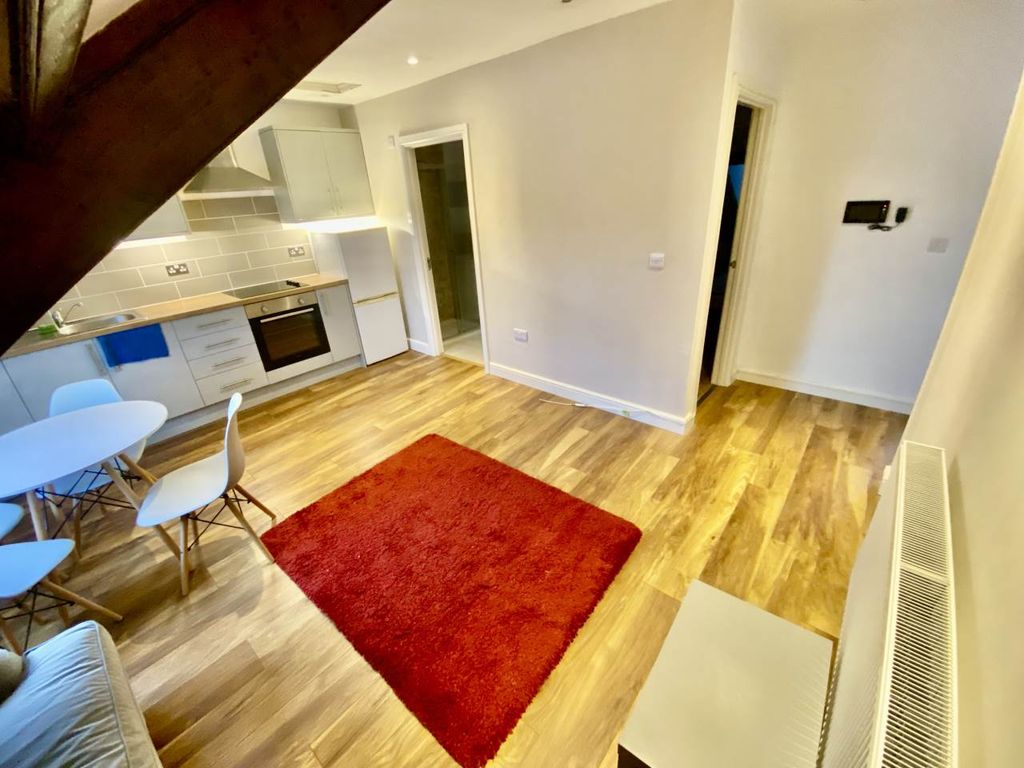 Property photo 2 of 20 Img_2822