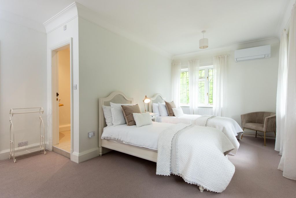 Additional image 21 of 6 bed detached house for saleCryfield Grange Road, Coventry, West Midlands CV4