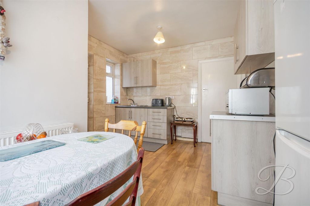 Property photo 3 of 23 Ccltd-13.Jpg