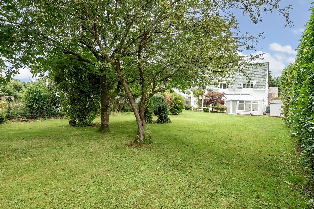 Property photo 2 of 22 Picture No. 13