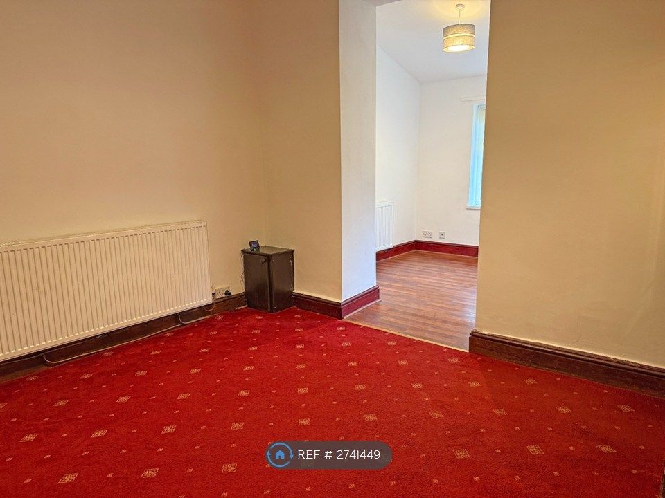 Property photo 3 of 7 Dining/Snug