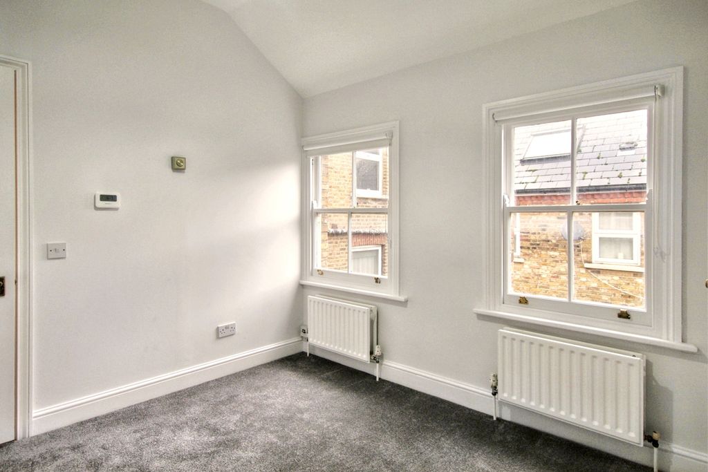 Property photo 3 of 7 3.Jpg