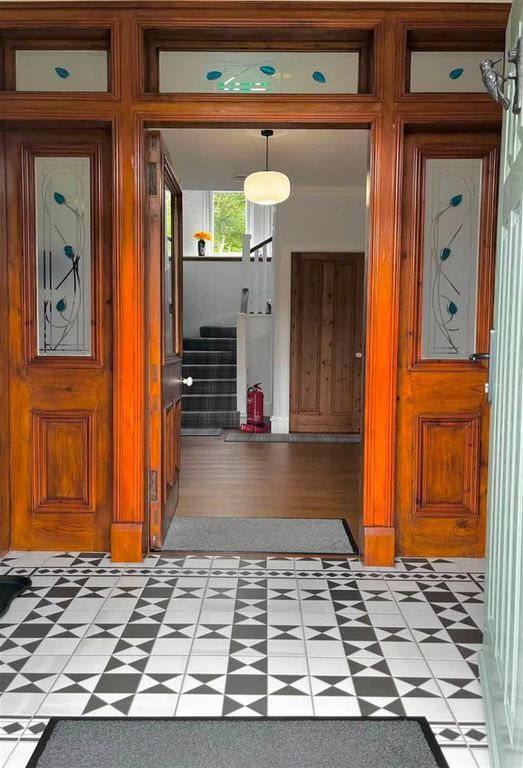 Property photo 3 of 38 Entrance.Jpg