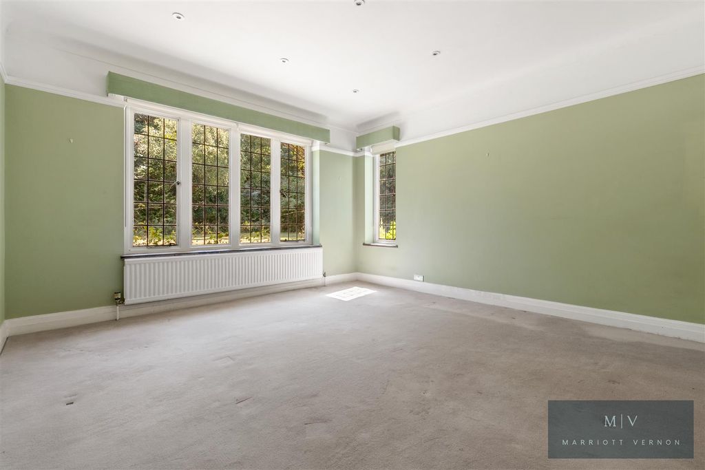 Property photo 3 of 24 Witherby Close 19 MV-3.Jpg