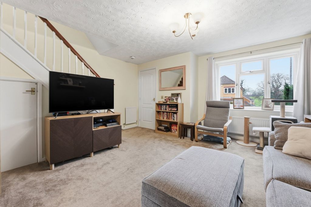 Property photo 2 of 12