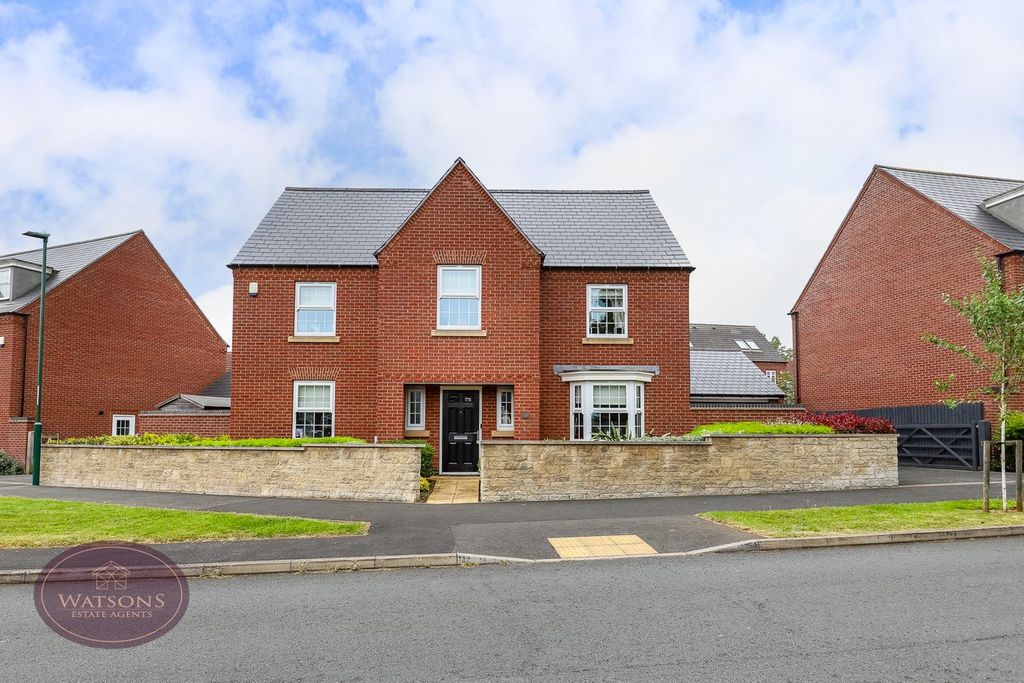 Property photo 1 of 49