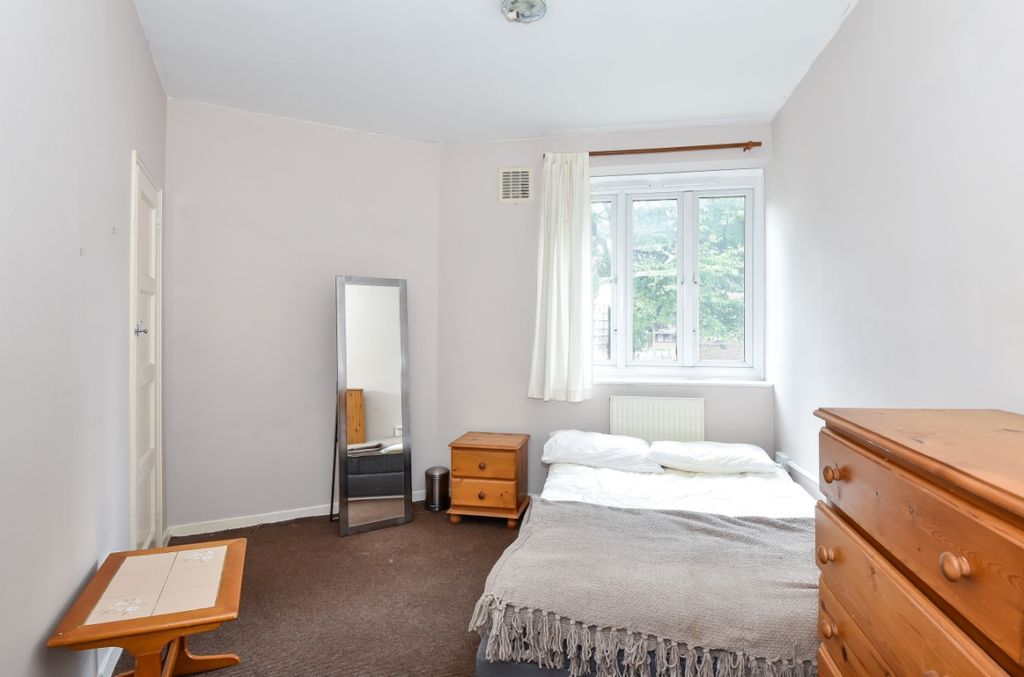 Property photo 2 of 7 331890 (4)c