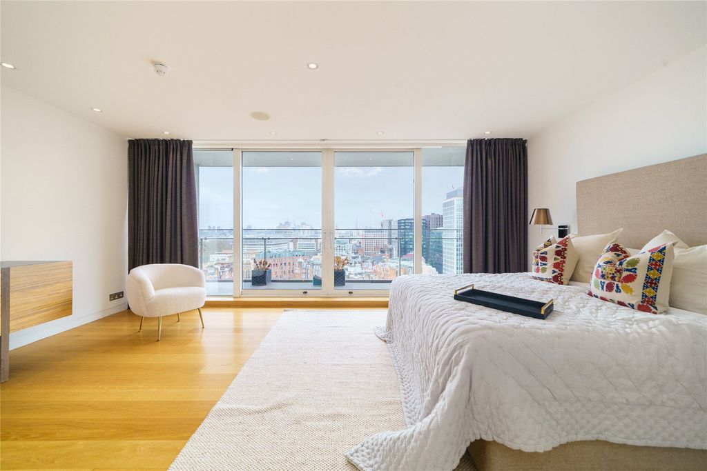 Property photo 3 of 25 Picture No. 10