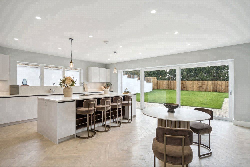 Property photo 2 of 17 Picture 2