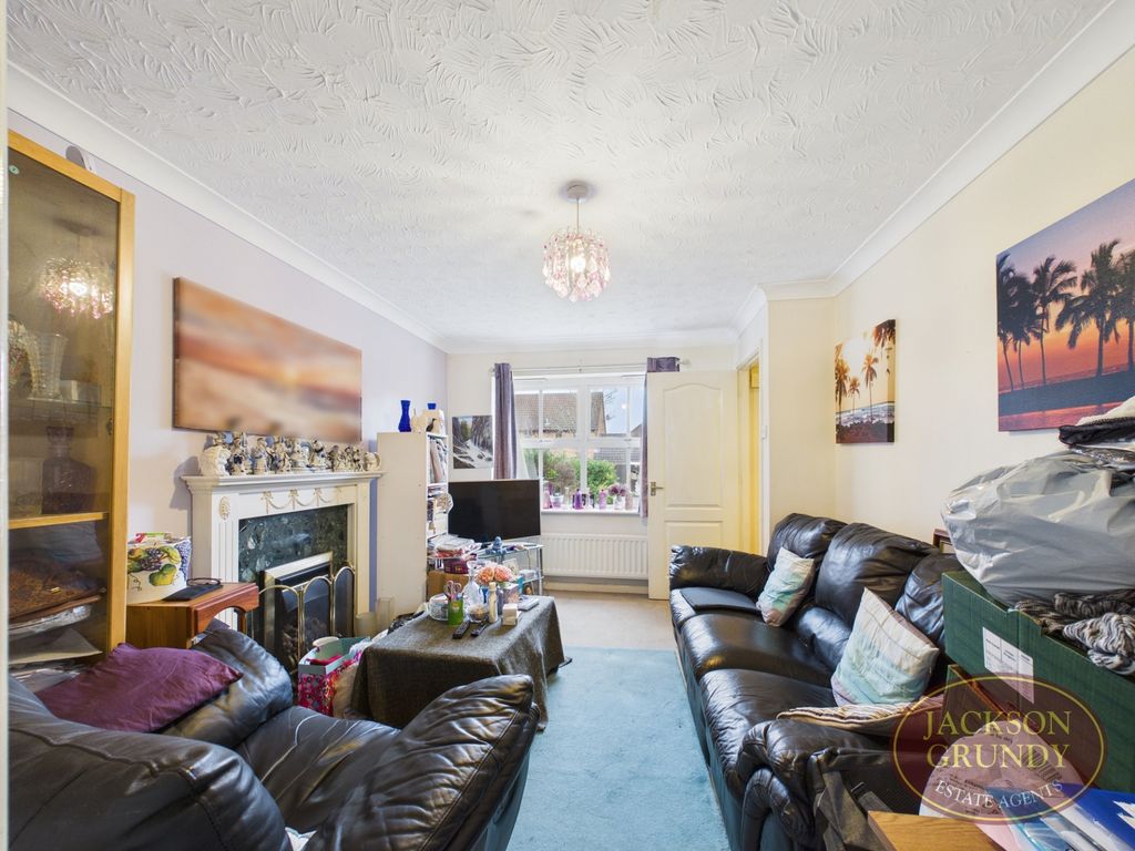 Property photo 2 of 8 Granary Road