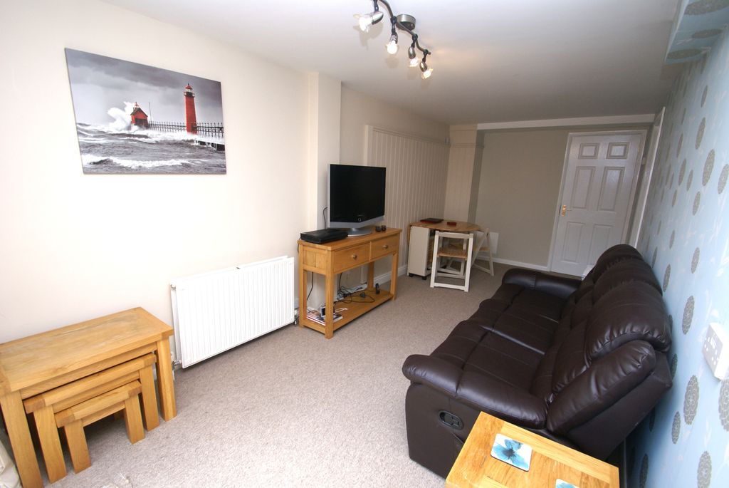 Property photo 3 of 7