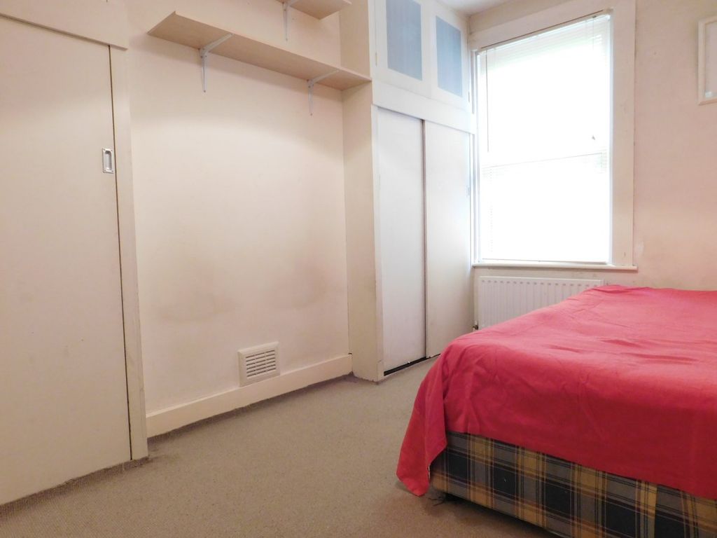 Property photo 2 of 2
