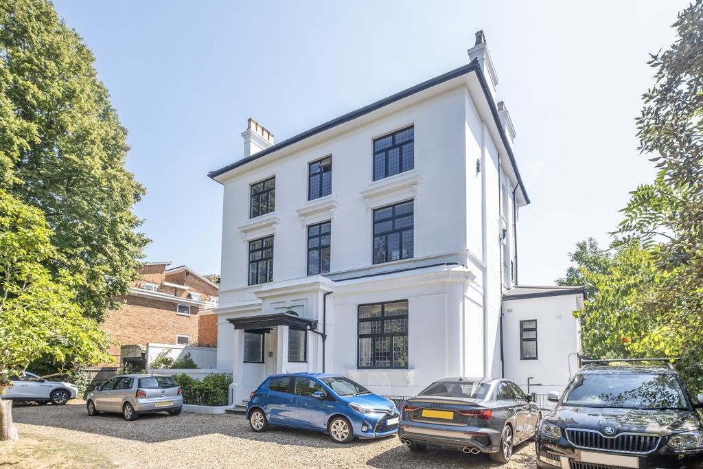 Property photo 1 of 12 5-75-West-Hill-0025