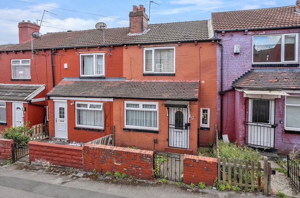 Property photo 1 of 18 Picture No. 02