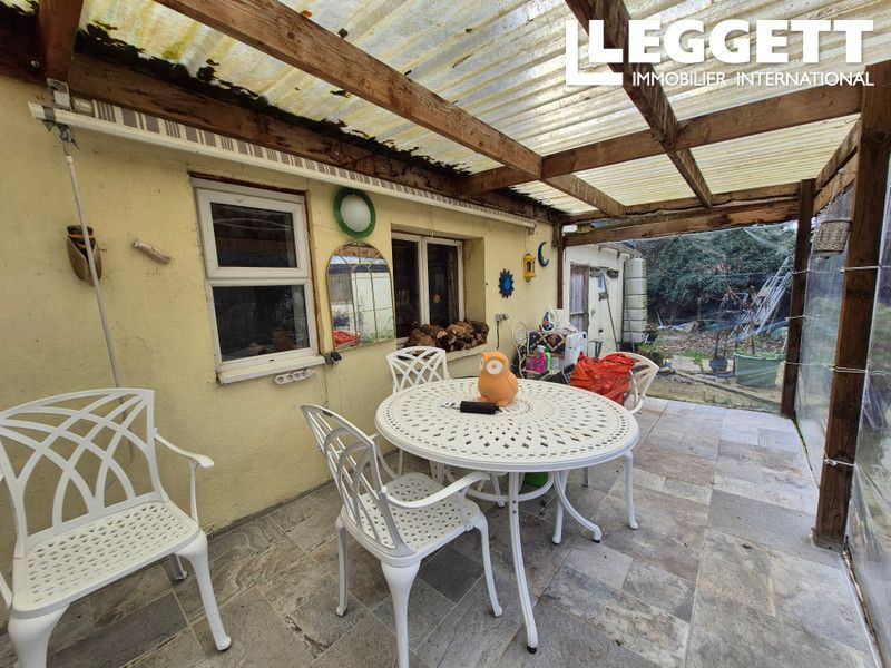 Property photo 2 of 10