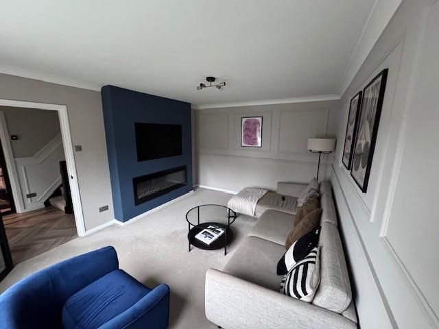 Property photo 3 of 25 Lounge 6.Jpg.Jpeg