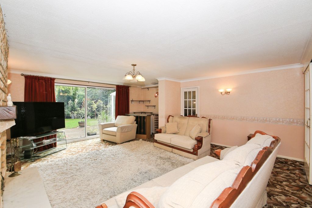 Property photo 3 of 25 Img_5558