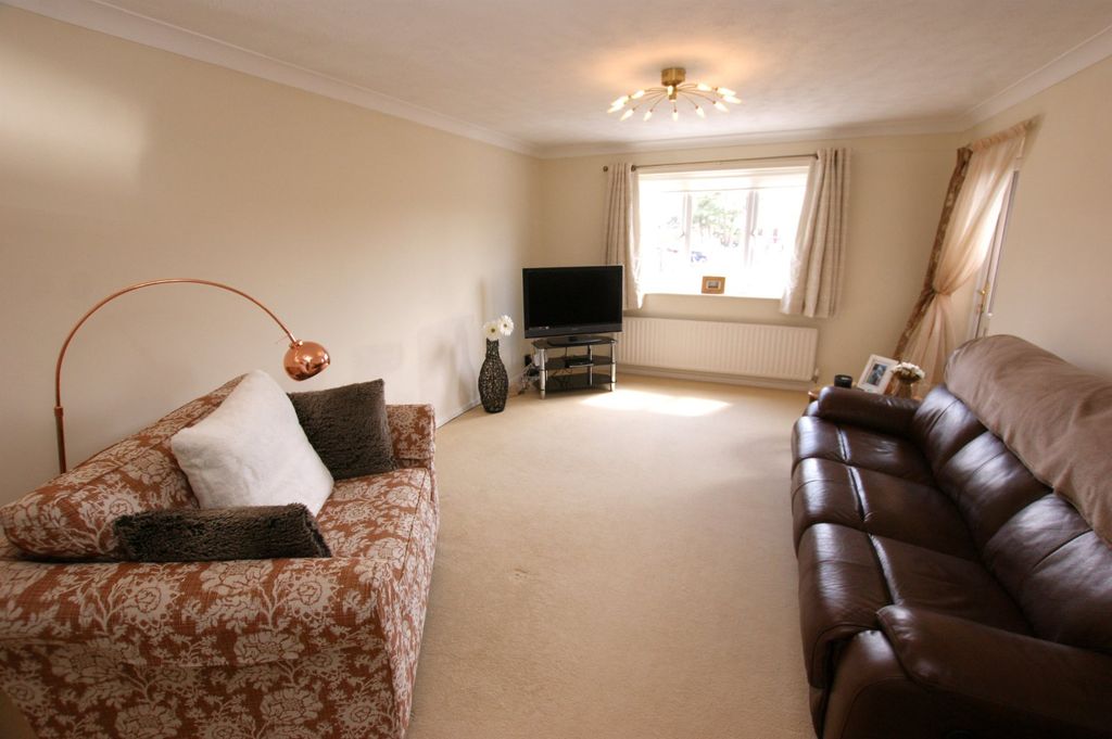Property photo 3 of 10 Picture No. 05