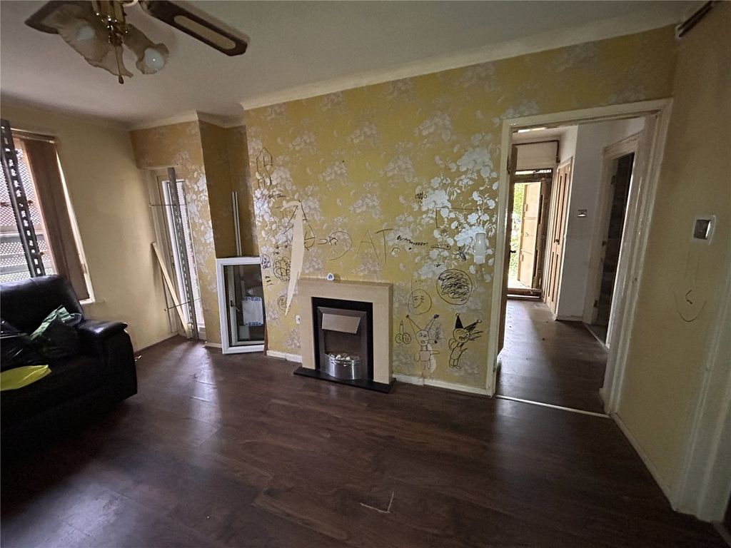 Property photo 3 of 4 Picture No. 03