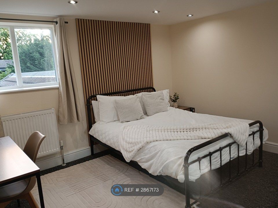 Property photo 3 of 5