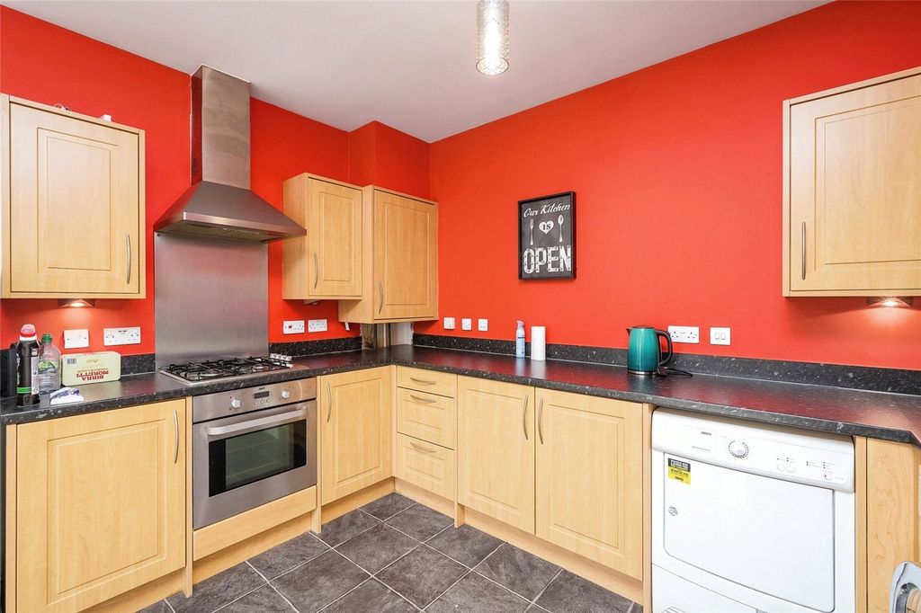 Property photo 3 of 13 Picture No. 04