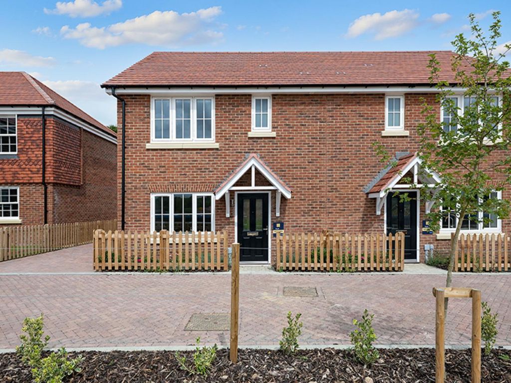 Property photo 1 of 9 The Beacon, Number 74