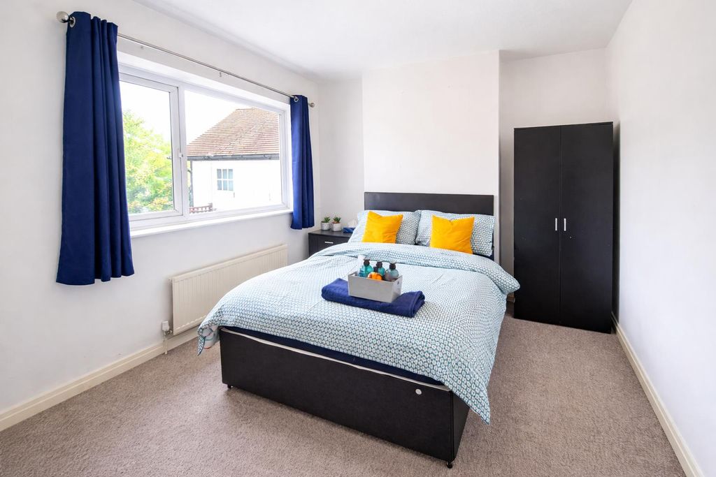 Property photo 1 of 5 7d0Fa899-76F0-4Be4-A2E6-2817B083Adb2.Png