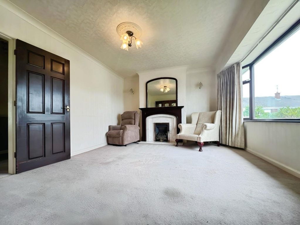 Property photo 3 of 21 52c6B684-Gkhk3895.Jpg