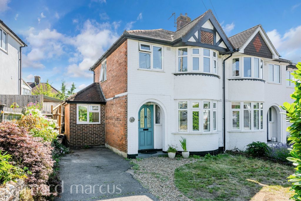 Property photo 1 of 12