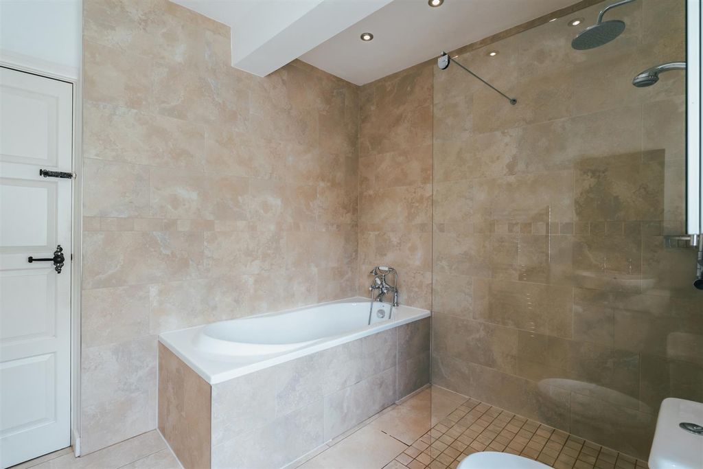 Additional image 29 of 6 bed detached house for saleCastleton Road, Hathersage, Hope Valley S32